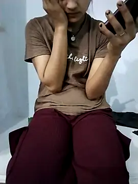 Snapshot of Student_girl2 chatting on October 26, 2025, 6:30 am Student girl2 online show from October 26, 2025, 6:30 am