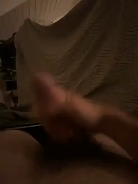 Snapshot of eltet12 chatting on September 10, 2025, 9:59 pm eltet12 online show from September 10, 2025, 9:59 pm