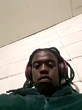 Snapshot of Wuu2now chatting on October 7, 2025, 6:27 pm Wuu2now online show from October 7, 2025, 6:27 pm