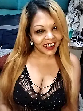 hemilynthomas2467 online show from November 9, 2025, 5:55 pm