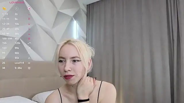 JuliannaWenger online show from December 16, 2025, 4:12 pm