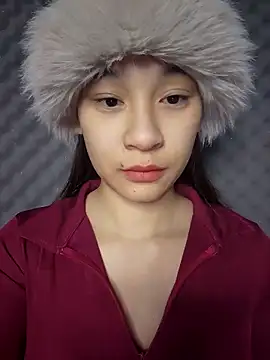 Snapshot of ChiecumBae chatting on February 4, 2026, 1:55 am ChiecumBae online show from February 4, 2026, 1:55 am