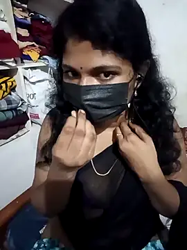 swetha01430 online show from September 12, 2025, 4:51 pm