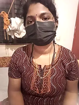 swetha01430 online show from September 14, 2025, 4:17 pm