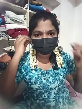 swetha01430 online show from October 17, 2025, 4:20 pm