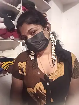 swetha01430 online show from October 19, 2025, 5:13 pm