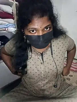 swetha01430 online show from November 13, 2025, 5:12 pm