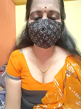 Snapshot of mallu-reshma chatting on October 9, 2025, 5:27 am mallu-reshma online show from October 9, 2025, 5:27 am