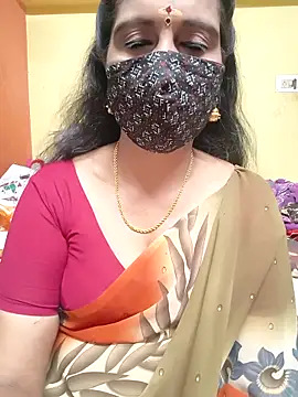 Snapshot of mallu-reshma chatting on October 18, 2025, 3:57 pm mallu-reshma online show from October 18, 2025, 3:57 pm