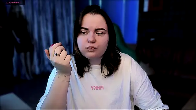 KatrinClark online show from September 19, 2025, 4:40 pm