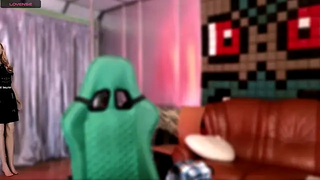 KatrinClark online show from September 22, 2025, 4:53 pm