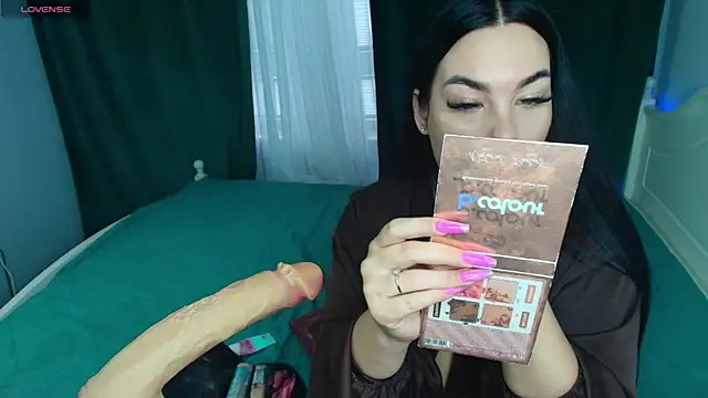 Snapshot of katerine_Monroe chatting on October 25, 2025, 7:38 am katerine Monroe online show from October 25, 2025, 7:38 am