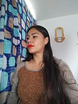 Snapshot of KittyHoleshot87 chatting on February 10, 2026, 3:16 pm KittyHoleshot87 online show from February 10, 2026, 3:16 pm