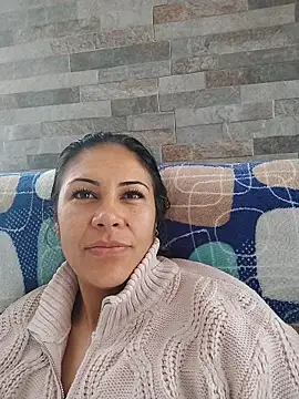 Snapshot of KittyHoleshot87 chatting on February 20, 2026, 2:39 pm KittyHoleshot87 online show from February 20, 2026, 2:39 pm