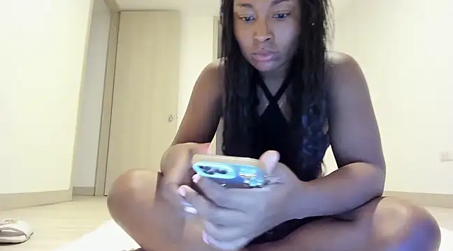Snapshot of Meganbelford1 chatting on February 9, 2025, 12:17 am Meganbelford1 online show from February 9, 2025, 12:17 am