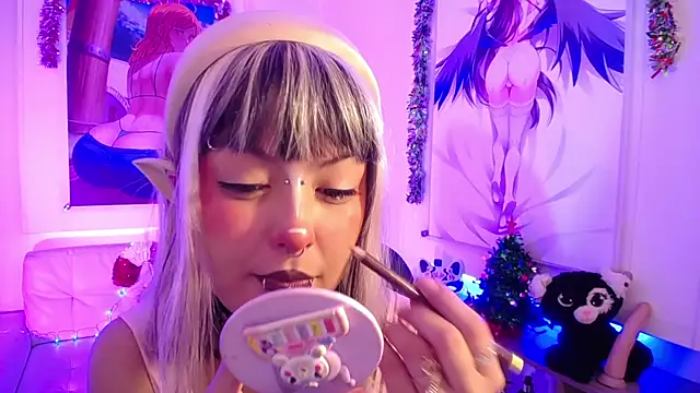 lil candy77 online show from November 26, 2025, 12:06 pm