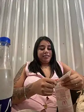 Snapshot of Sophie_Dreamss chatting on April 25, 2026, 8:06 pm Sophie Dreamss online show from April 25, 2026, 8:06 pm