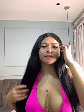 Snapshot of Valery_kitty18 chatting on December 4, 2025, 11:30 am Valery kitty18 online show from December 4, 2025, 11:30 am