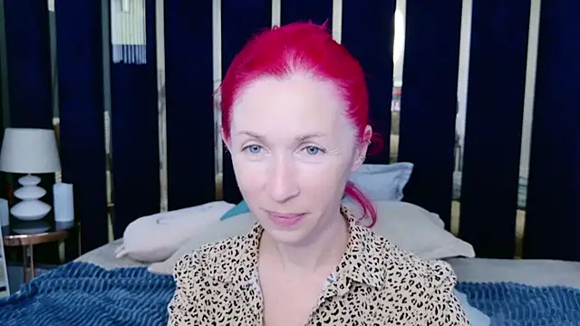 Sofia Lix online show from September 12, 2025, 5:46 pm