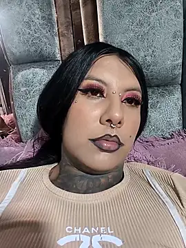 missashlyrosette online show from April 2, 2026, 10:51 pm