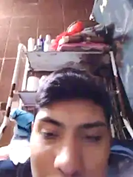 aispuro8505 online show from October 30, 2025, 7:10 am