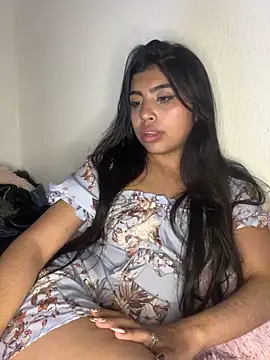 Snapshot of DianeSuns_ chatting on February 12, 2026, 3:45 am DianeSuns online show from February 12, 2026, 3:45 am