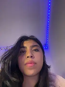 Snapshot of DianeSuns_ chatting on February 14, 2026, 3:03 am DianeSuns online show from February 14, 2026, 3:03 am