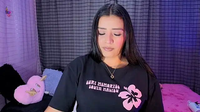 Kayleemorales online show from September 28, 2025, 4:45 pm