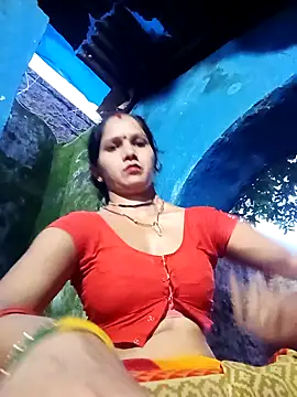 Jooli xx online show from September 19, 2025, 12:50 pm