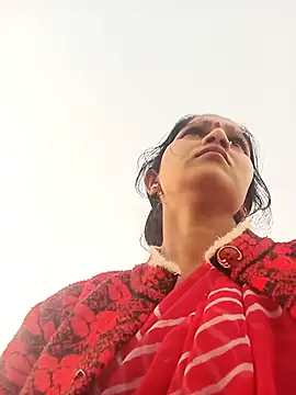 Jooli xx online show from December 4, 2025, 2:04 pm