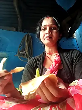 Jooli xx online show from March 24, 2026, 1:32 am