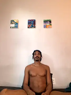 TRILLAHUNG online show from September 15, 2025, 10:54 pm