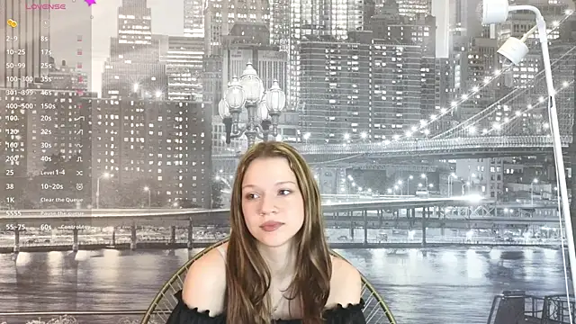 VelvetRisque online show from May 21, 2026, 6:09 am