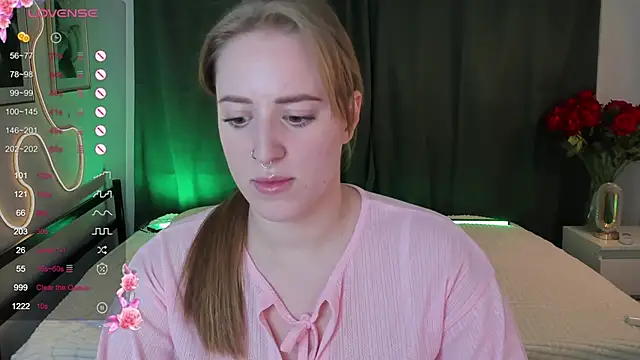 Alice Cire online show from December 5, 2025, 2:14 pm