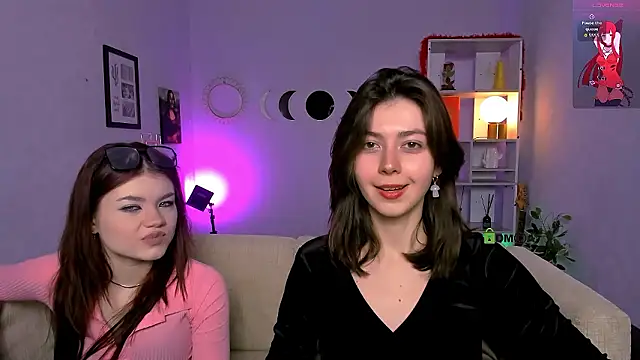 kitniss dreamy online show from March 6, 2026, 8:27 pm