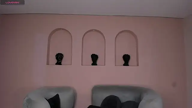 LaurentConnor online show from September 25, 2025, 3:32 am