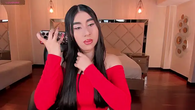 MayaMoretti  online show from February 17, 2026, 3:25 am