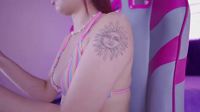 Rebecah 1 online show from February 2, 2026, 2:05 pm