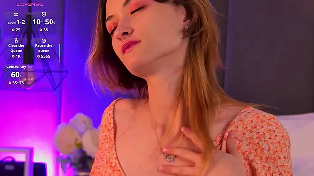 LillySvon online show from November 23, 2025, 4:29 pm