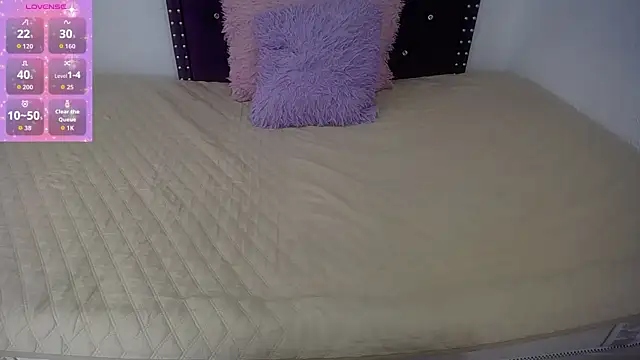 Snapshot of nazareth_stg chatting on September 17, 2025, 12:18 pm nazareth stg online show from September 17, 2025, 12:18 pm