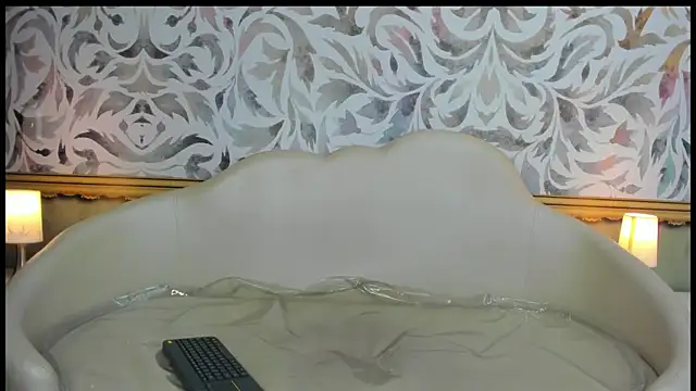 Ivy rae xxx online show from December 17, 2025, 12:33 pm