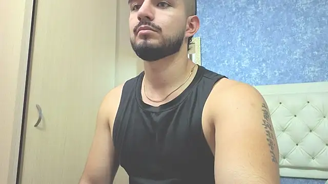 Snapshot of zayn_maximoff chatting on November 14, 2025, 11:13 pm zayn maximoff online show from November 14, 2025, 11:13 pm