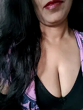 Snapshot of Deepa_Sharma143 chatting on October 19, 2025, 1:28 am Deepa Sharma143 online show from October 19, 2025, 1:28 am