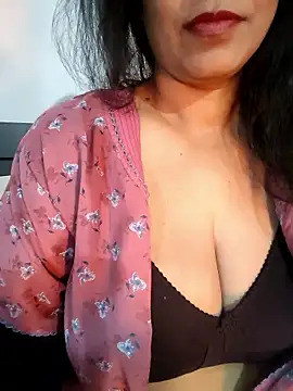 Deepa Sharma143 online show from February 8, 2026, 1:53 am