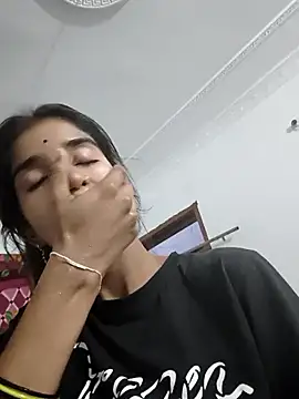 Snapshot of Hot-Soniya2 chatting on September 23, 2025, 2:25 am Hot-Soniya2 online show from September 23, 2025, 2:25 am