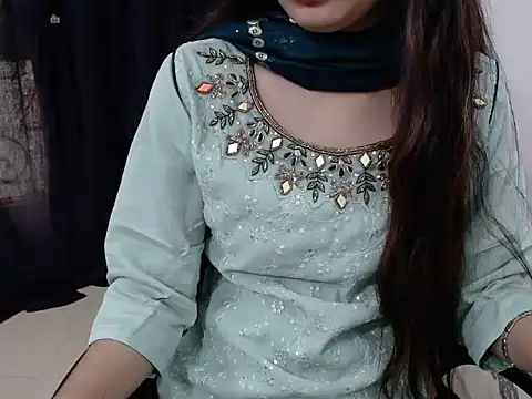 sweet-ruhi online show from October 19, 2025, 5:41 am