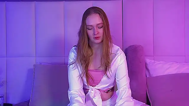 Snapshot of AgataFoxley chatting on February 24, 2026, 6:22 am AgataFoxley online show from February 24, 2026, 6:22 am