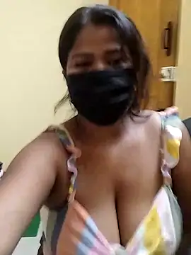 HAANNIAA online show from September 24, 2025, 6:55 pm