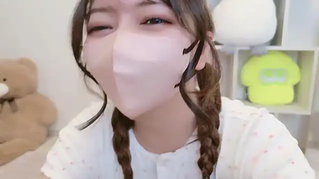 Snapshot of JP_Momo_o0 chatting on September 21, 2025, 7:54 am JP Momo o0 online show from September 21, 2025, 7:54 am