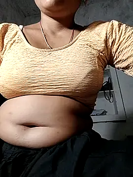 Snapshot of Hot_lali_555 chatting on September 19, 2025, 11:49 pm Hot lali 555 online show from September 19, 2025, 11:49 pm